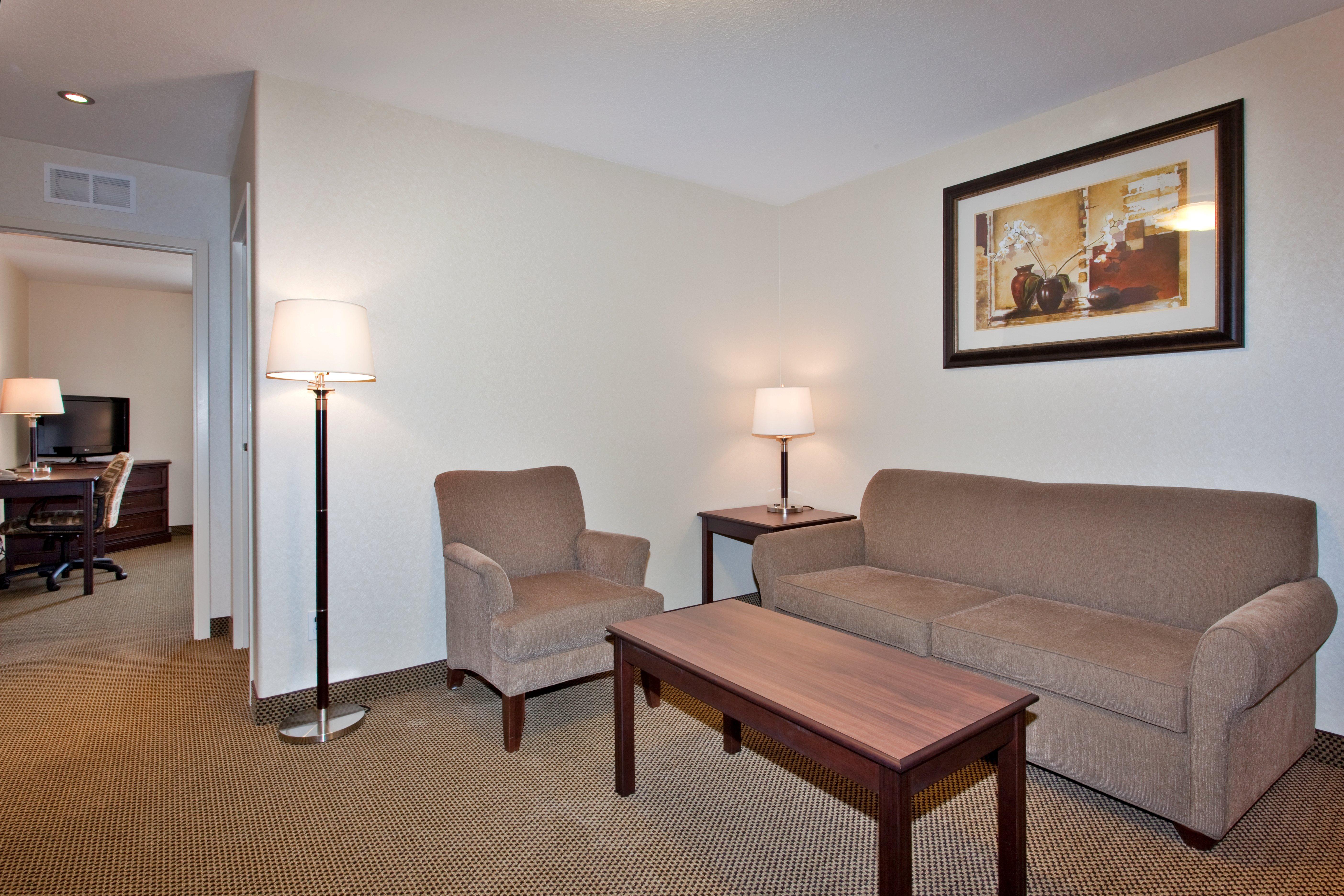 Holiday Inn Express & Suites Whitecourt By Ihg Pokój zdjęcie