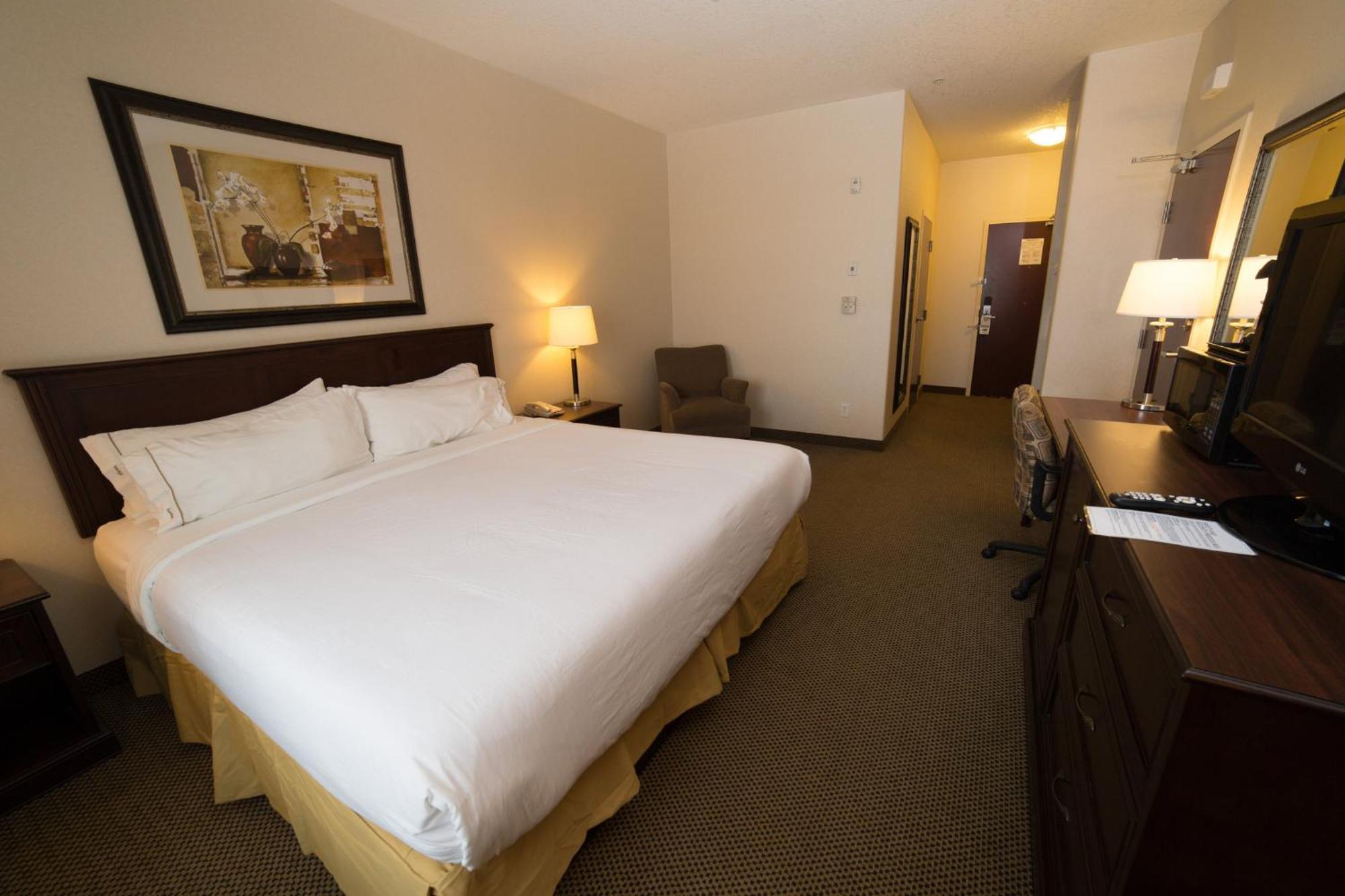 Holiday Inn Express & Suites Whitecourt By Ihg Zewnętrze zdjęcie